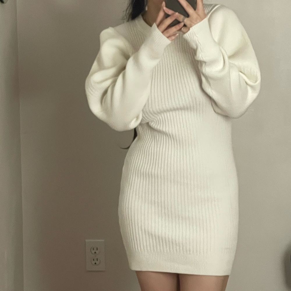 #STYLENANDA #KOREA Ribbed Knit Puff Long Sleeve Mini Dress